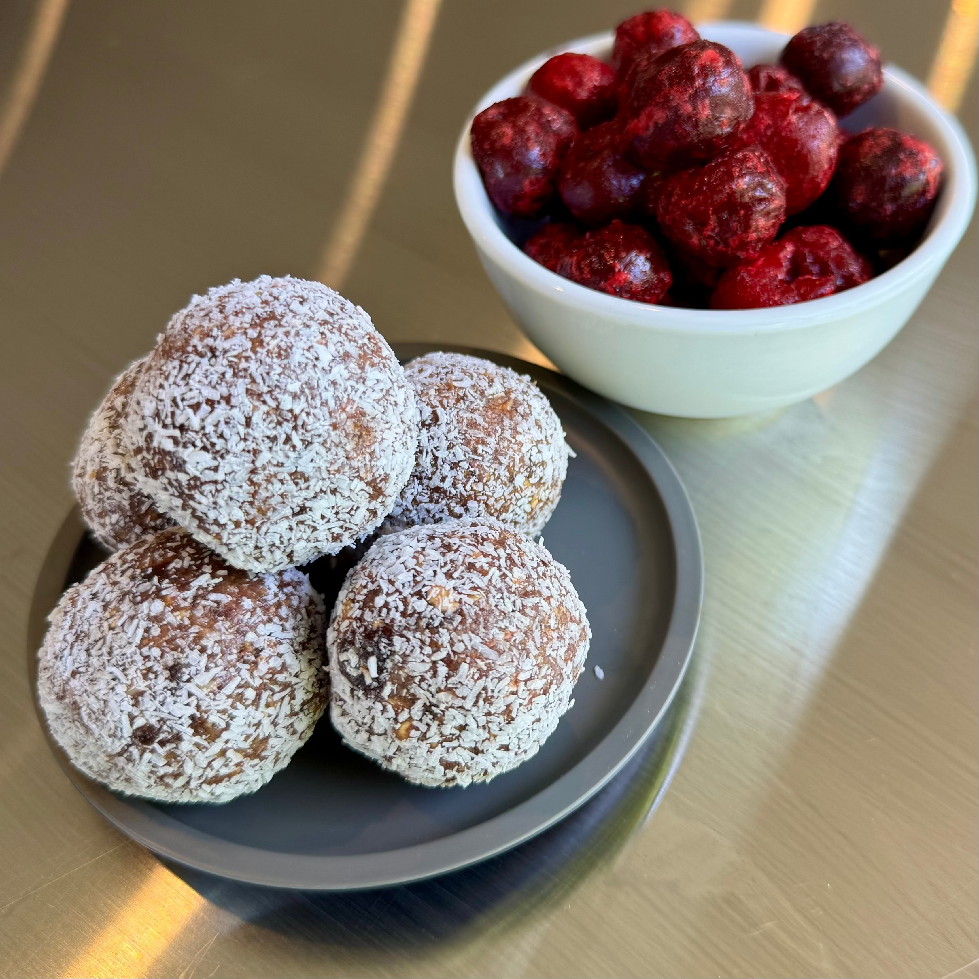 Cherry Coconut Protein Balls x 5